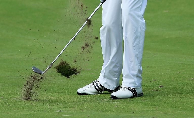 อะไรคือ Divot?